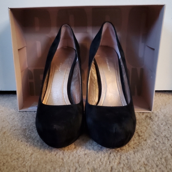 BCBGeneration suede heels - Picture 2 of 4